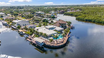 103 Montrose DR FORT MYERS FL