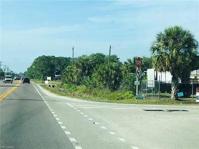 18931 State Rd 31 ( Babcock Ranch Rd) RD NORTH FORT MYERS FL