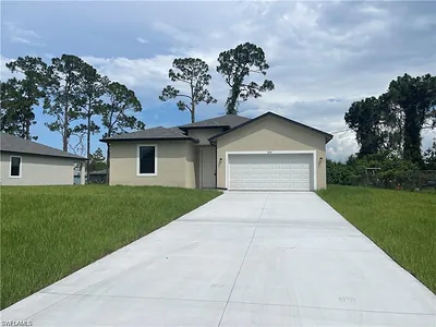 3032 W Briarwood CIR LABELLE FL