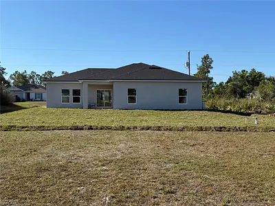 484 Westdale AVE LEHIGH ACRES FL