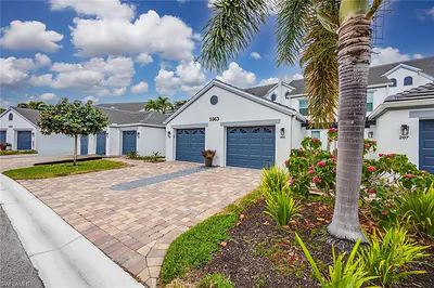 5963 Sand Wedge LN 205 #205 NAPLES FL