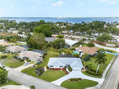 5148 Fairfield DR FORT MYERS FL