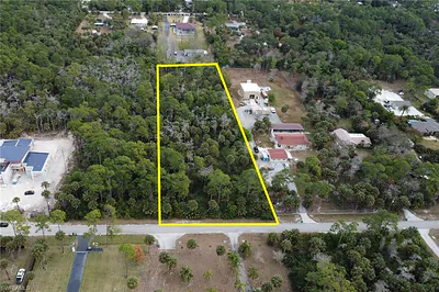 320 3rd ST NW NAPLES FL