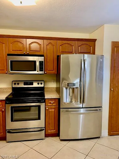 729 Landover CT 103 #103 NAPLES FL
