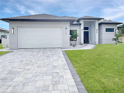 1031 Apple AVE LEHIGH ACRES FL