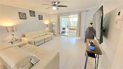 300 Valley Stream Dr A7 #A7 NAPLES FL