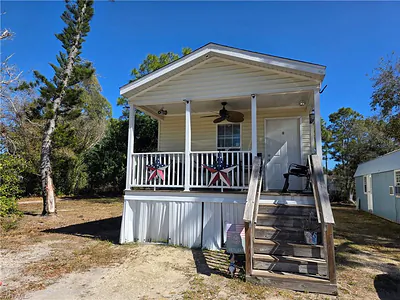 8085 Hart DR NORTH FORT MYERS FL