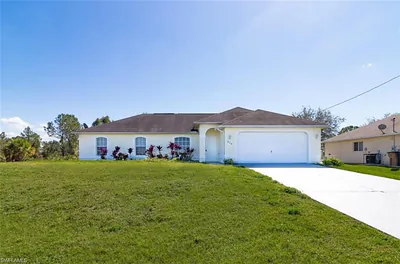 926 Plantation RD LEHIGH ACRES FL