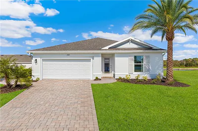 382 RADIANT SUN LN LEHIGH ACRES FL