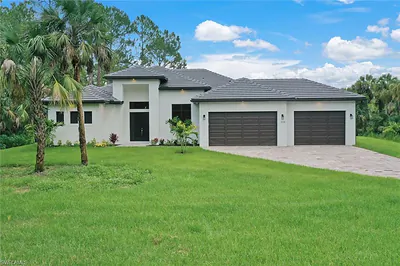 834 Wilson BLVD N NAPLES FL