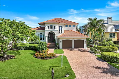 155 Heron AVE NAPLES FL