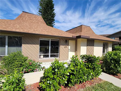 809 Palm View DR 8 #8 NAPLES FL