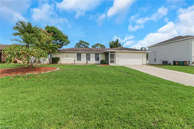 1121 9th AVE CAPE CORAL FL