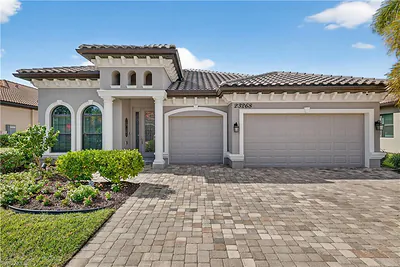 23268 Sanabria LOOP BONITA SPRINGS FL