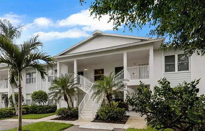 1215 Sarah Jean CIR J205 #J205 NAPLES FL