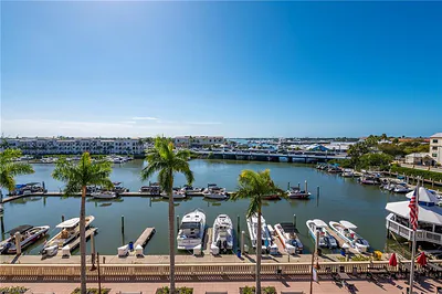451 Bayfront PL 5407 #5407 NAPLES FL