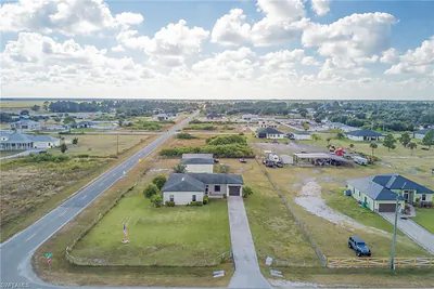 7717 16th TER LABELLE FL