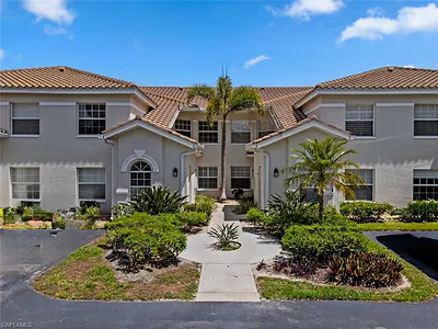 6812 Satinleaf RD S 202 #202 NAPLES FL