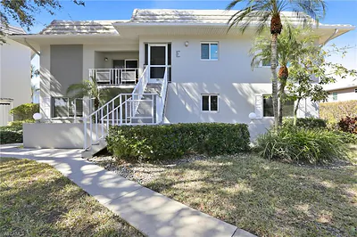 215 Cypress WAY E E3 #E3 NAPLES FL