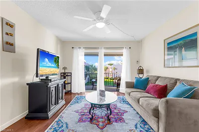 150 Turtle Lake CT 307 #307 NAPLES FL