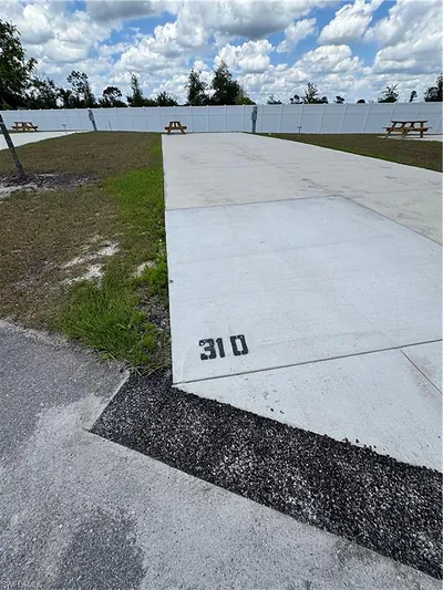 310 Horizon RD PUNTA GORDA FL