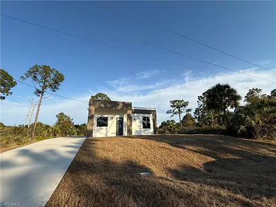 133 Nacelle AVE S LEHIGH ACRES FL