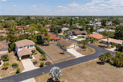 11264 Coimbra LN BONITA SPRINGS FL