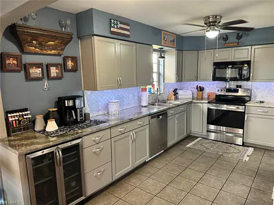 1941 NE 14th ST CAPE CORAL FL