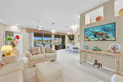 2476 Orchid Bay DR W201 #W201 NAPLES FL