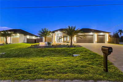 1923 SW 15th PL CAPE CORAL FL