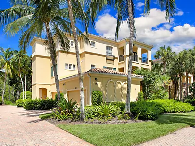 2847 Tiburon BLVD E 8-101 #8-101 NAPLES FL