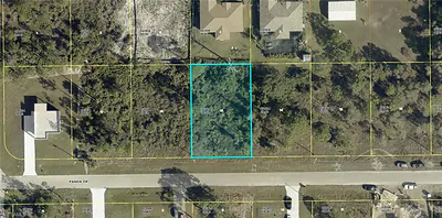 941 Panda DR LEHIGH ACRES FL
