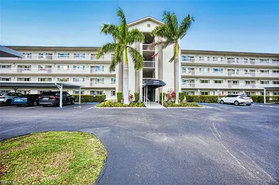 14871 Hole In 1 CIR 205 #205 FORT MYERS FL