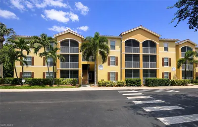 4122 Residence DR 117 #117 FORT MYERS FL