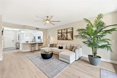 401 Bayfront PL 3307 #3307 NAPLES FL