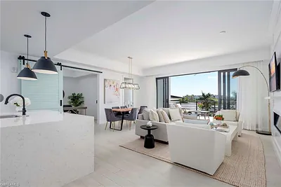 1111 Central AVE 403 #403 NAPLES FL