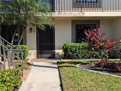 13091 Cross Creek BLVD 302 #302 FORT MYERS FL