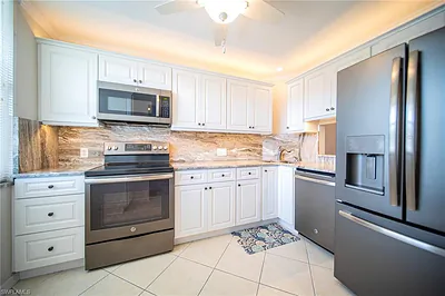 5959 Winkler RD 206 #206 FORT MYERS FL