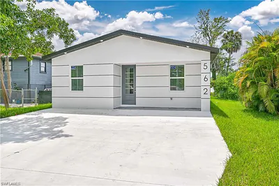 2223 Carver AVE FORT MYERS FL