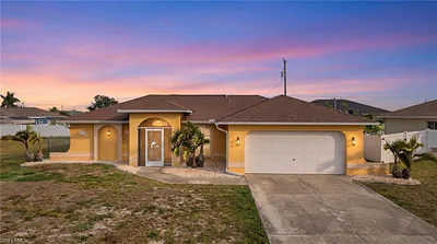 919 18th TER CAPE CORAL FL