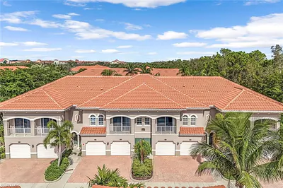 23501 Alamanda DR 204 #204 ESTERO FL