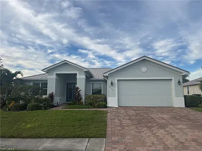 2557 Ashbury CIR CAPE CORAL FL