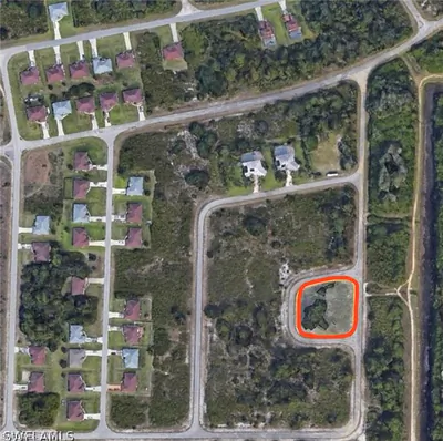 660 Whitmore LOOP LEHIGH ACRES FL