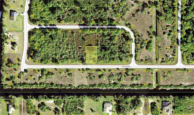 7795 St Regis CIR PORT CHARLOTTE FL