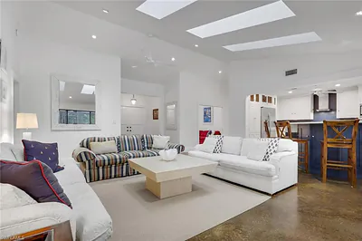2293 Royal LN NAPLES FL