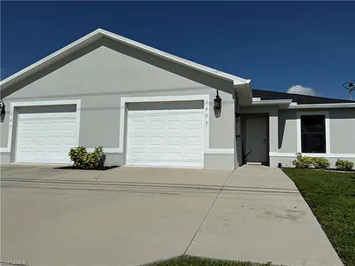1405 Nelson RD N CAPE CORAL FL