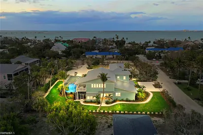 1163 Seagrape LN SANIBEL FL