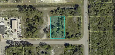 877 Gulf LN LEHIGH ACRES FL