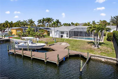 124 SW 56th TER CAPE CORAL FL