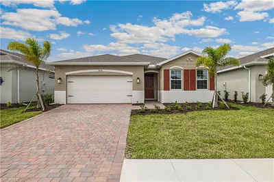 567 SPRING HILL LAKE LOOP CAPE CORAL FL